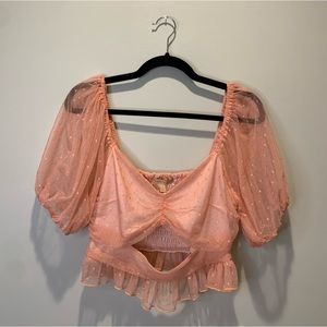 Evolutionary pink puff sleeve croptop